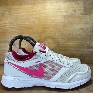 Nike Air Relentless 4 Womens Size 6 Running Shoes Sneakers White Pink 684042-102
